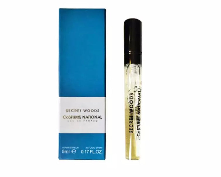 CoSTUME NATIONAL Secret Woods Eau de Parfum Uomo Fragranza 2021 | RossoLacca
