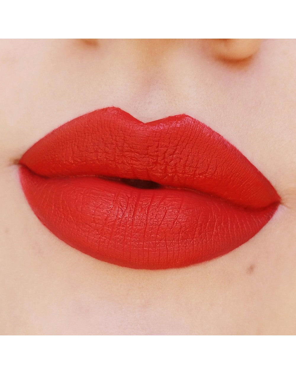Astra Hypnotize Liquid Lipstick No Transfer - RossoLaccaStore