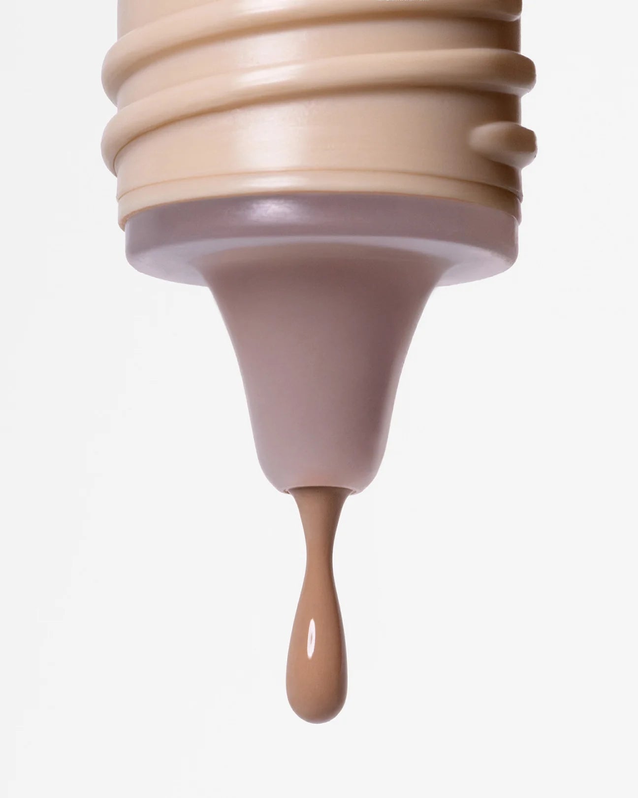 Astra FilterDrop Skin Tint - Fondotinta Idratante Perfezionante 06 | RossoLacca