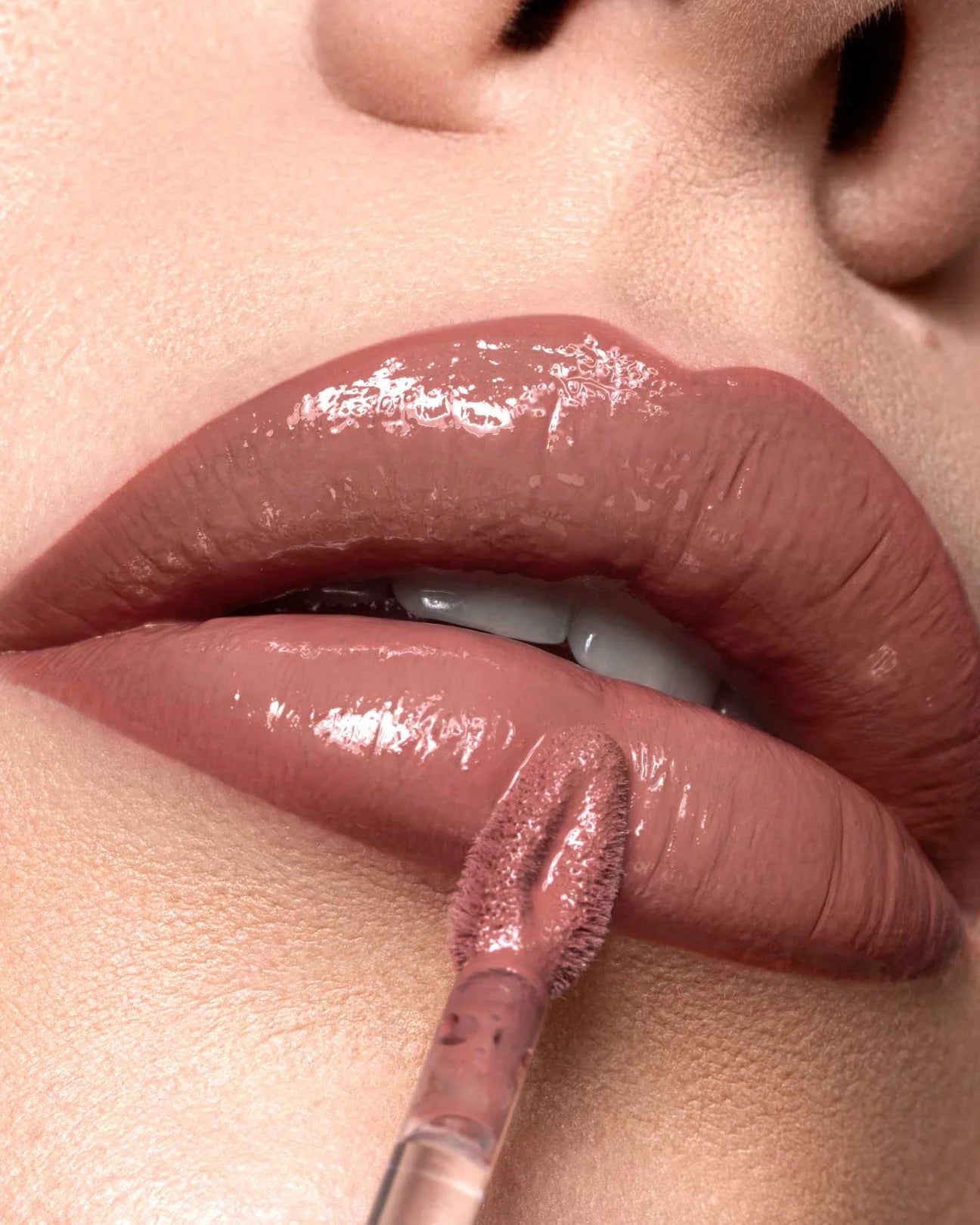 Astra Lip Bondage Rossetto Liquido Effetto Vinilico PROMO - RossoLaccaStore
