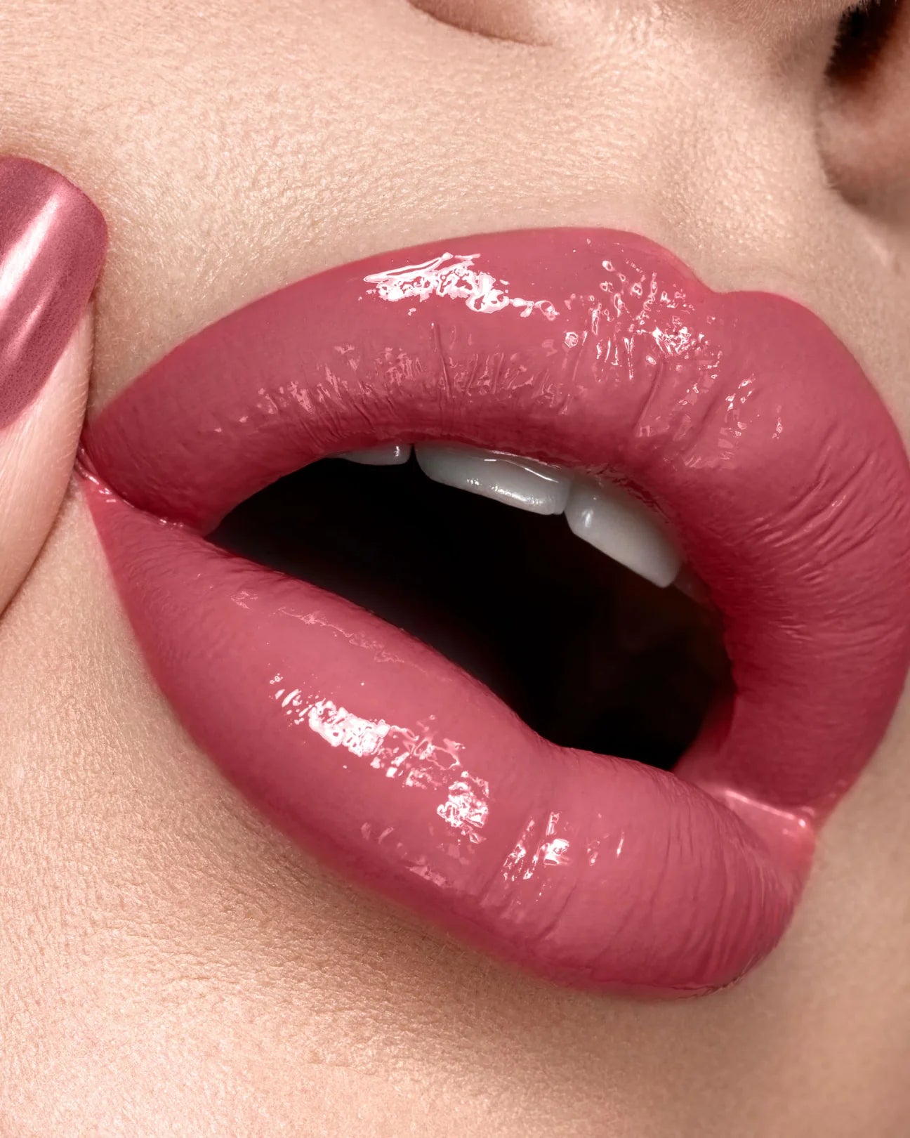 Astra Lip Bondage Rossetto Liquido Effetto Vinilico PROMO - RossoLaccaStore