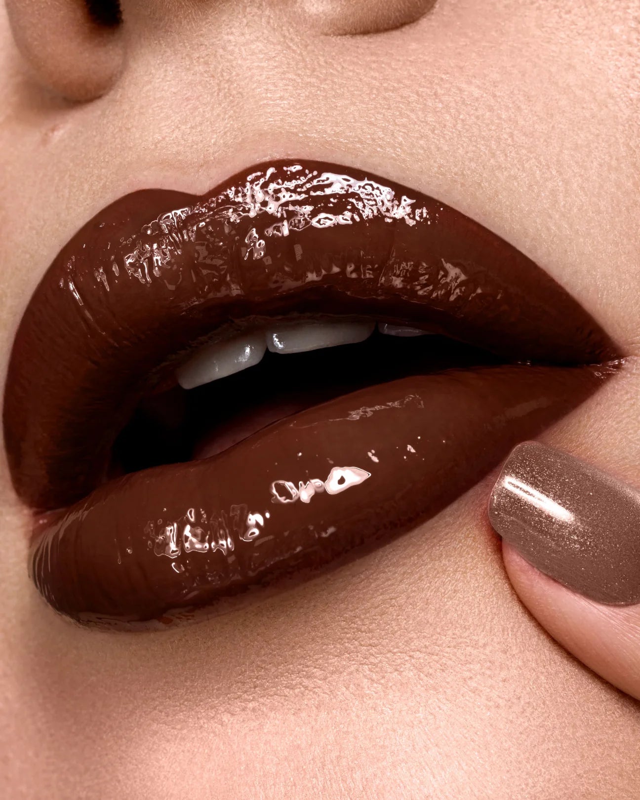 Astra Lip Bondage Rossetto Liquido Effetto Vinilico PROMO - RossoLaccaStore