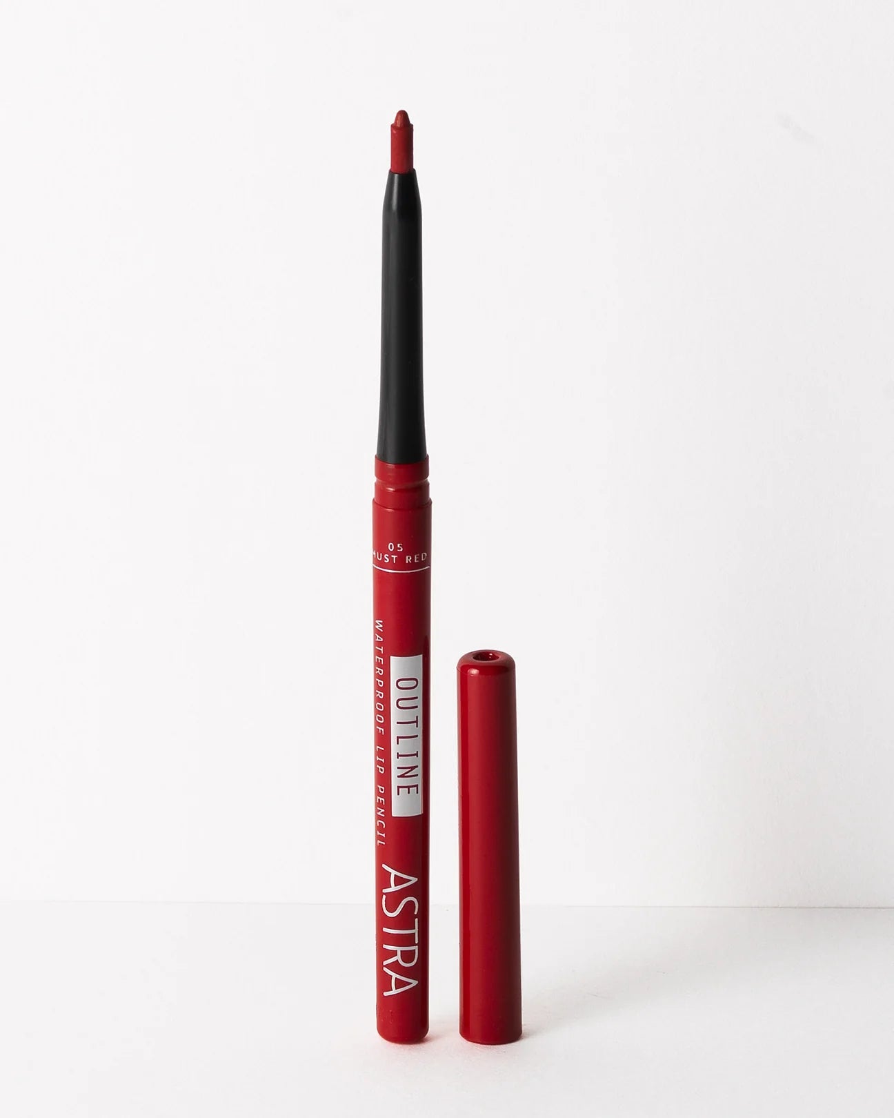 Astra Outline Waterproof Lip Pencil - Matita Labbra Waterproof 05 | RossoLacca
